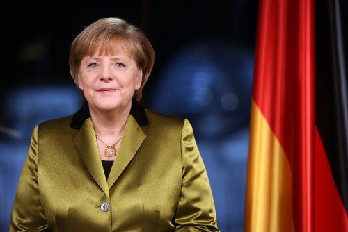 Заявление Меркель обвалило курс валюты ЕС