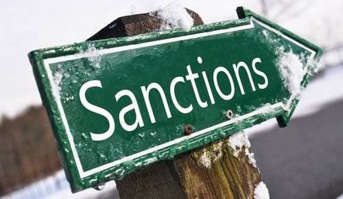 Сделайте милость: США позволят восьми странам покупать нефть у Ирана не взирая на санкции
