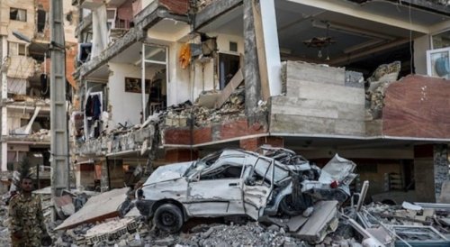Более 700 жителей Ирана и Ирака пострадали от землетрясения на границе двух стран