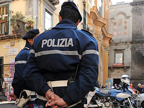 20 человек взяты в заложники в Италии