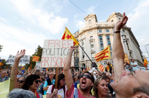 В Барселоне продолжаются акции протеста