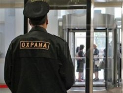 Педагоги и охрана московской школы смогли предотвратить трагедию