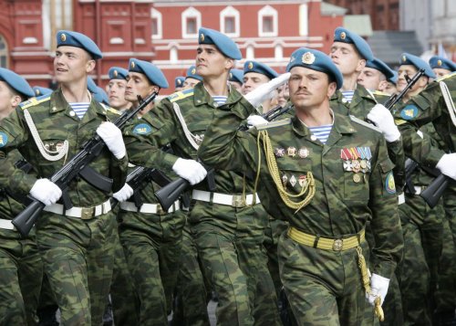 Российские ученые разработают специальную одежду для военных