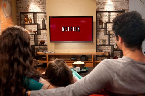 Компания Netflix официально признана одной из крупнейших киносетей США