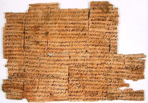 Древний папирус рассказал о посещении Египта инопланетянами
