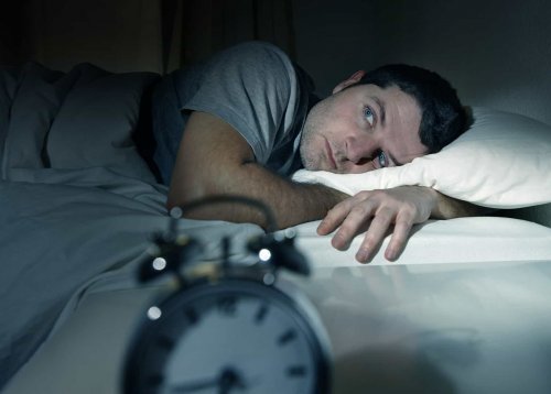 Ученые: Люди с нехваткой сна становятся чувствительными к боли