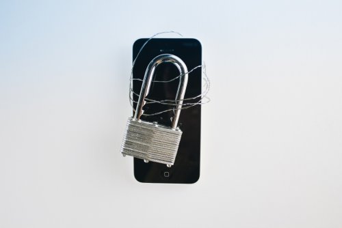 В России создали телефон с защитой от прослушки