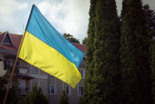 Политик Украины хочет выстроить отношения с Москвой при помощи графитовых бомб