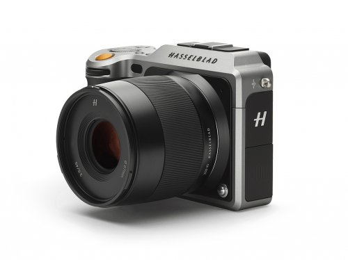Hasselblad готовит беззеркальную камеру среднего размера X1D Mark II