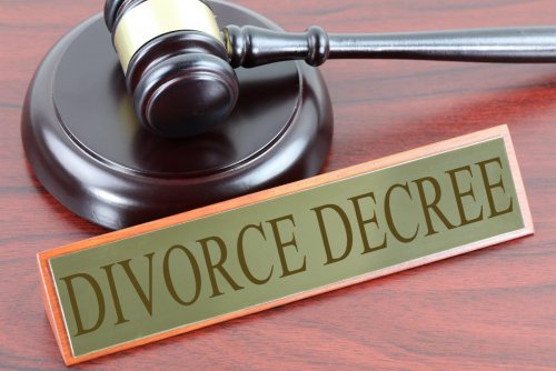 Количество разводов  увеличилось во всем мире