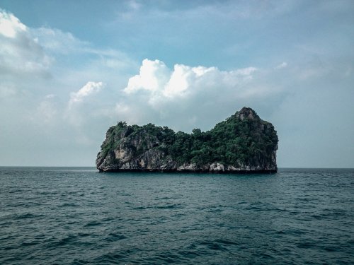 Геологи нашли  уникальный по геологическому составу остров