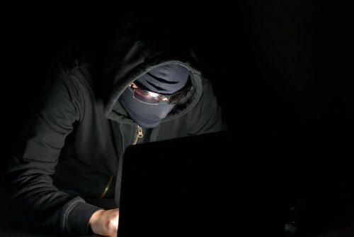 Хакеры объявили охоту на российские банки