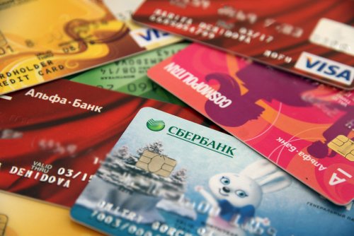 В Госдуме планируют обязать всех предпринимателей принимать банковские карты