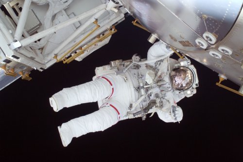Ученые: путешествие в космос представляет собой испытание человеческого организма