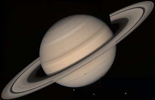 Ученые: В водах спутника Сатурна может существовать жизнь