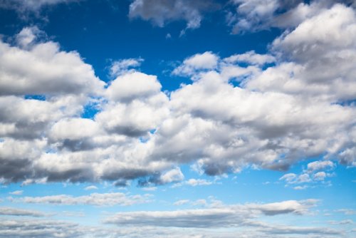 Высокий уровень CO2 может уничтожить слоистые облака