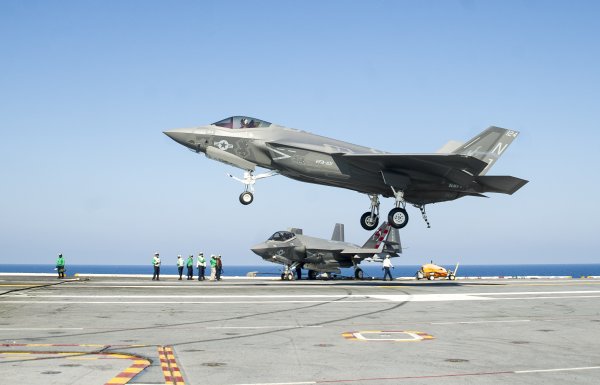 В США новая версия самолёта F-35 достигла первоначальной боеспособности