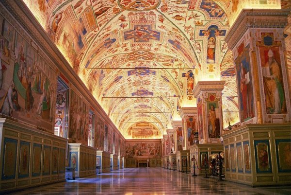 Папа Римский объявил о полном открытии архивов Ватикана