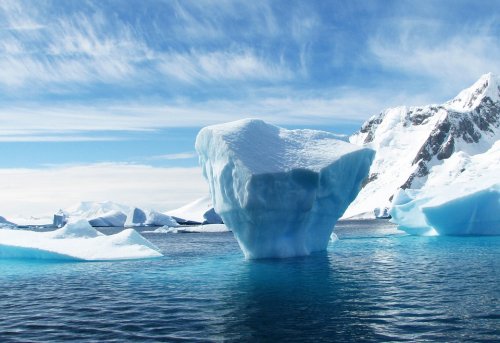 Ученые пытаются разгадать причину разрушения льда в Антарктиде