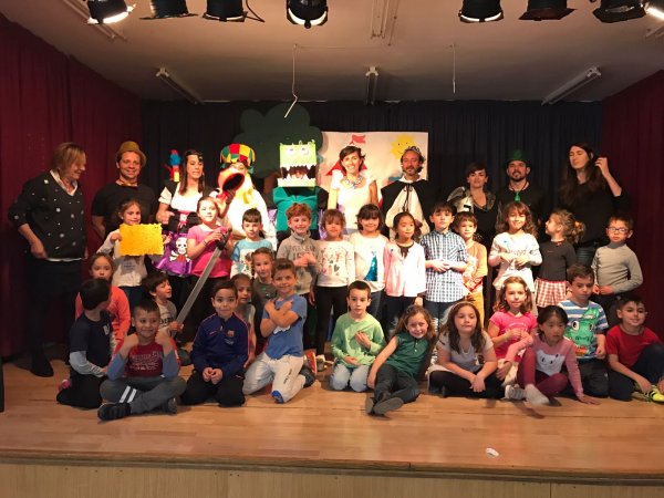 В Мадриде проводятся курсы культурной адаптации для детей иностранного происхождения