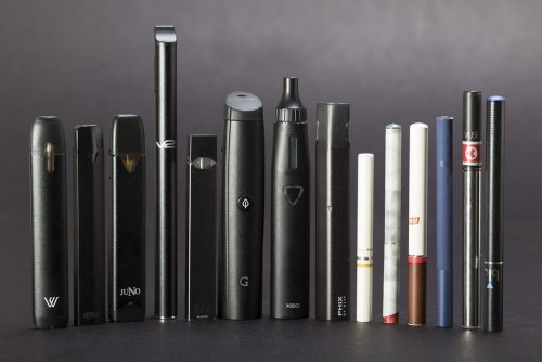 Требования к электронным и обычным сигаретам должны быть приравнены - Минздрав