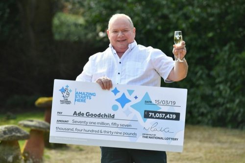 Британский рабочий выиграл в лотерею $94 млн