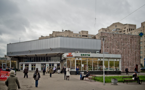 К 1 июля в Санкт-Петербурге откроют станцию метро «Академическая»