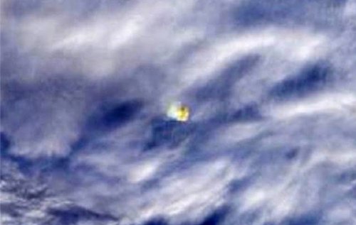 Невидимый метеор, взорвавшийся над Беринговым морем, попал на камеру