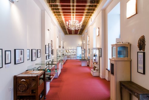 Интеллектуальное развитие: Эрмитаж вошел в число наиболее посещаемых музеев мира