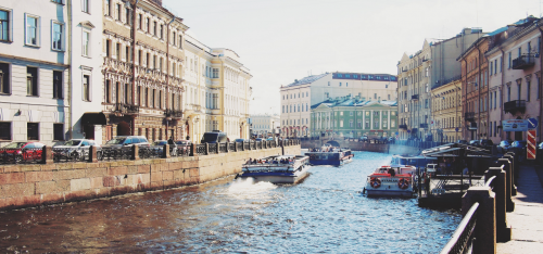Крупные гостиницы и мини-отели Санкт-Петербурга применят курортный сбор к иностранцам