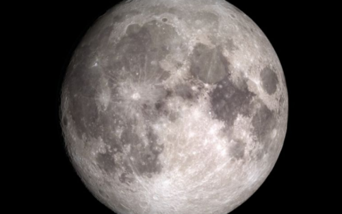 Метеороидные удары выбрасывают воду с Луны