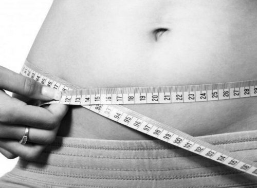 Женщины имеют 5 причин по возникновению излишнего веса – Эксперты