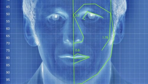  Новая технология позволяет узнать человека по фрагментам лица