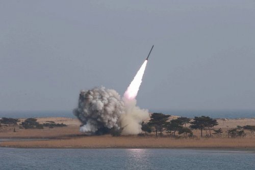 «Привет Трампу»: Эксперты установили, зачем КНДР запустила свои ракеты