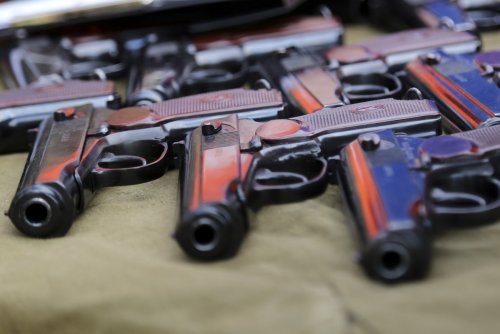 В США учителя получают право носить оружие в школе