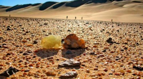 100-летняя тайна египетского пустынного стекла разгадана – Учёные
