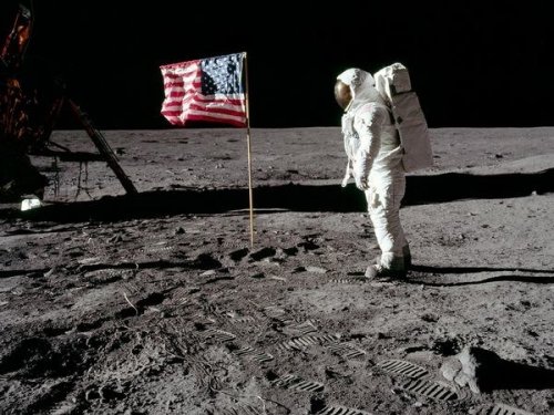 «Всё вы врёте»: Эксперты засомневались в «правдоподобности» фотографий НАСА