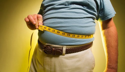 Ученые: Ожирение снижает репродуктивную функцию у мужчин