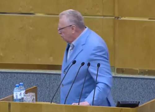Жириновский выразил негодование и ушел с заседания Госдумы