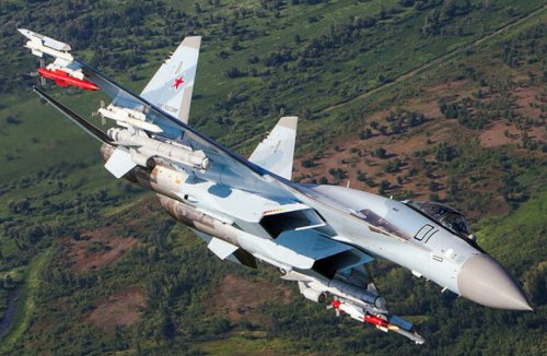 «Русские победят»: В США оценили шансы F-15 в бою с Су-35