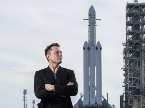 Ученые: спутники компании SpaceX станут помехой для астрономических исследований