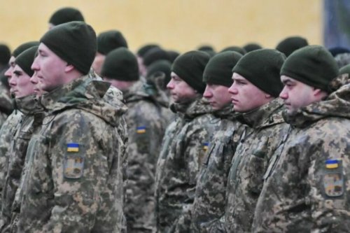 Украинские военные массово отказываются от службы в ВСУ – Экс-депутат Рады