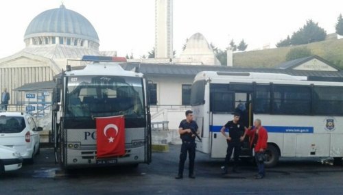 «Евросоюз обманул»: Турция начала принудительно депортировать сирийцев