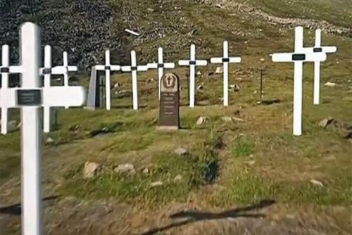 Гробы начали подниматься на поверхность земли на Шпицбергене
