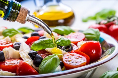 Средиземноморская диета помогает снизить ухудшение когнитивных способностей