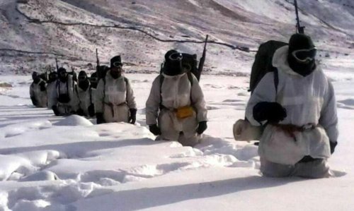 Армия Индии не желает смерти леднику Сиачен: Она стала спасать его от мусора