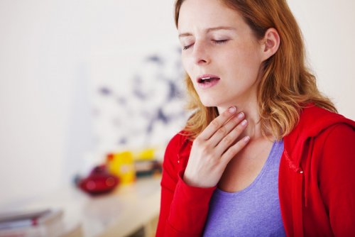 Медики: От боли в горле помогут обычные домашние средства