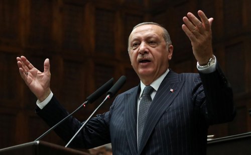 Эрдоган угрожает Европе: Он пообещал открыть сирийским беженцам ворота в ЕС