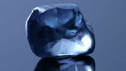 Редчайший голубой алмаз «ушёл» с аукциона за 15 млн долларов