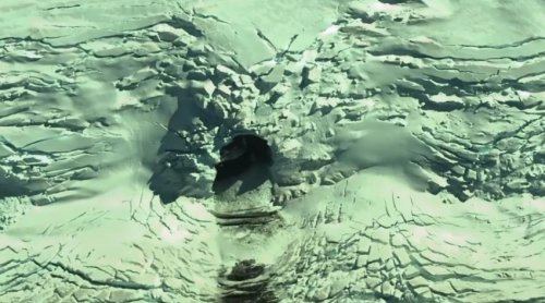 Огромный «загадочный вход» вновь появился на картах Антарктиды